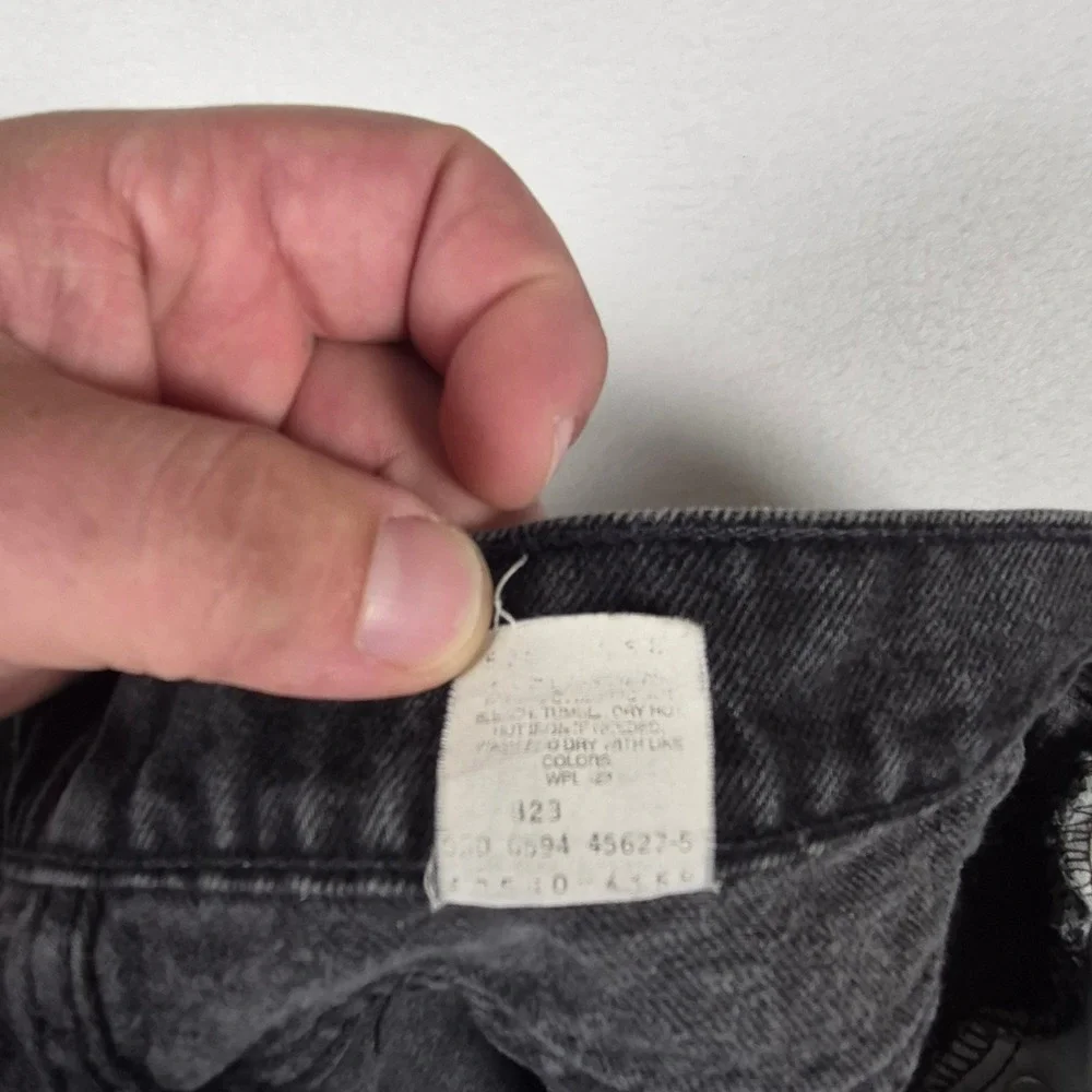VTG Levi's 550 Denim Shorts Mens 38 Black Orange Tab Cut Off USA Made Distressed